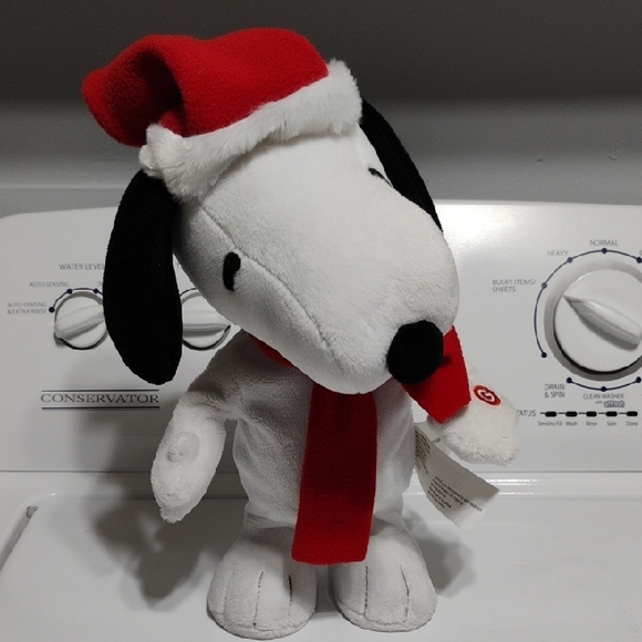 Peanuts Other - Snoopy Christmas Musical Moving Toy See Video (#01 CRATE)